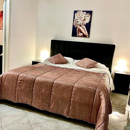Апартаменты La Casa Di Silvy Генуя Экстерьер фото